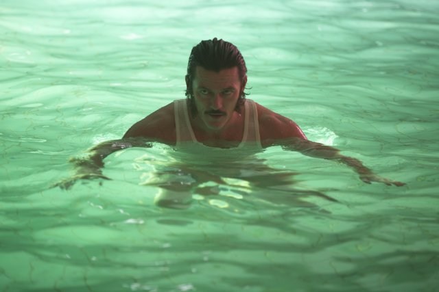Foto de HIGH-RISE