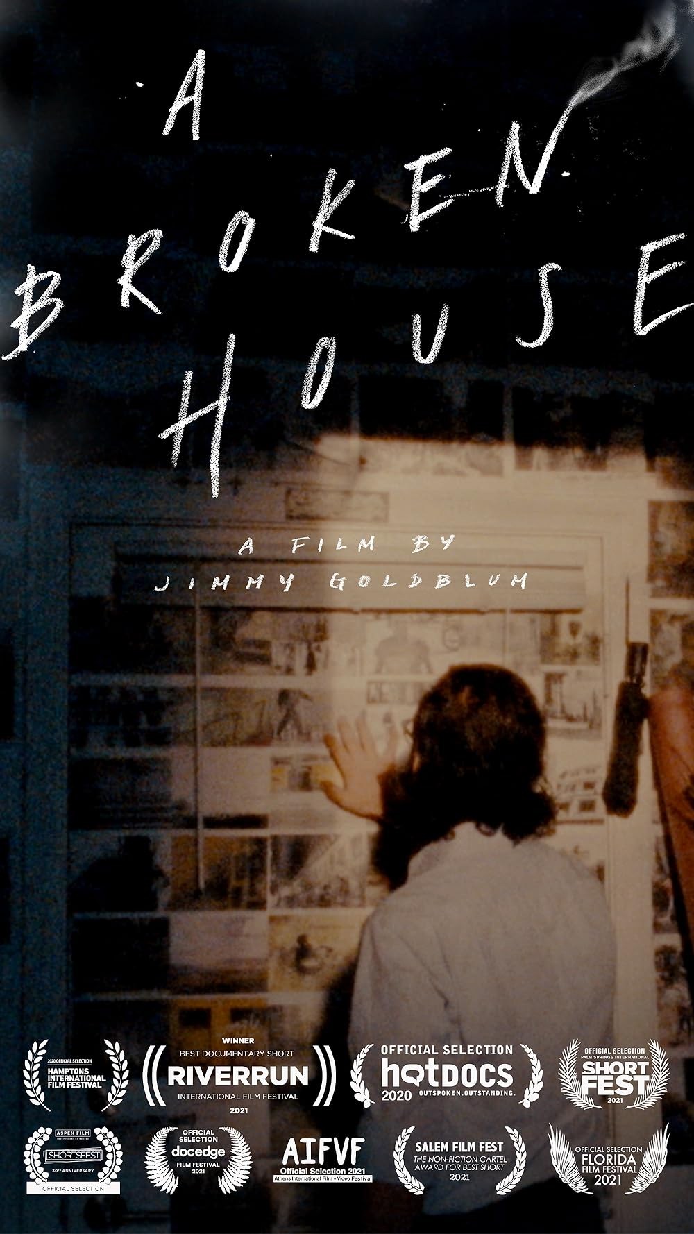 Poster de A BROKEN HOUSE