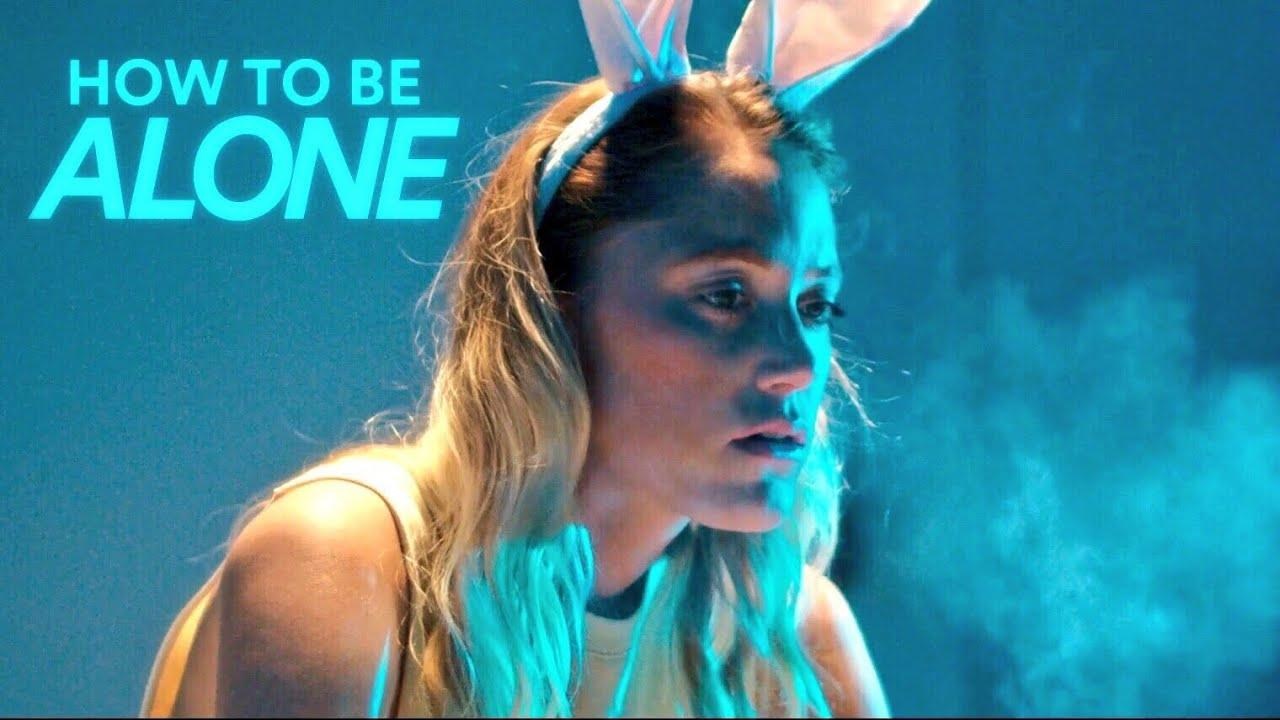 Foto de HOW TO BE ALONE