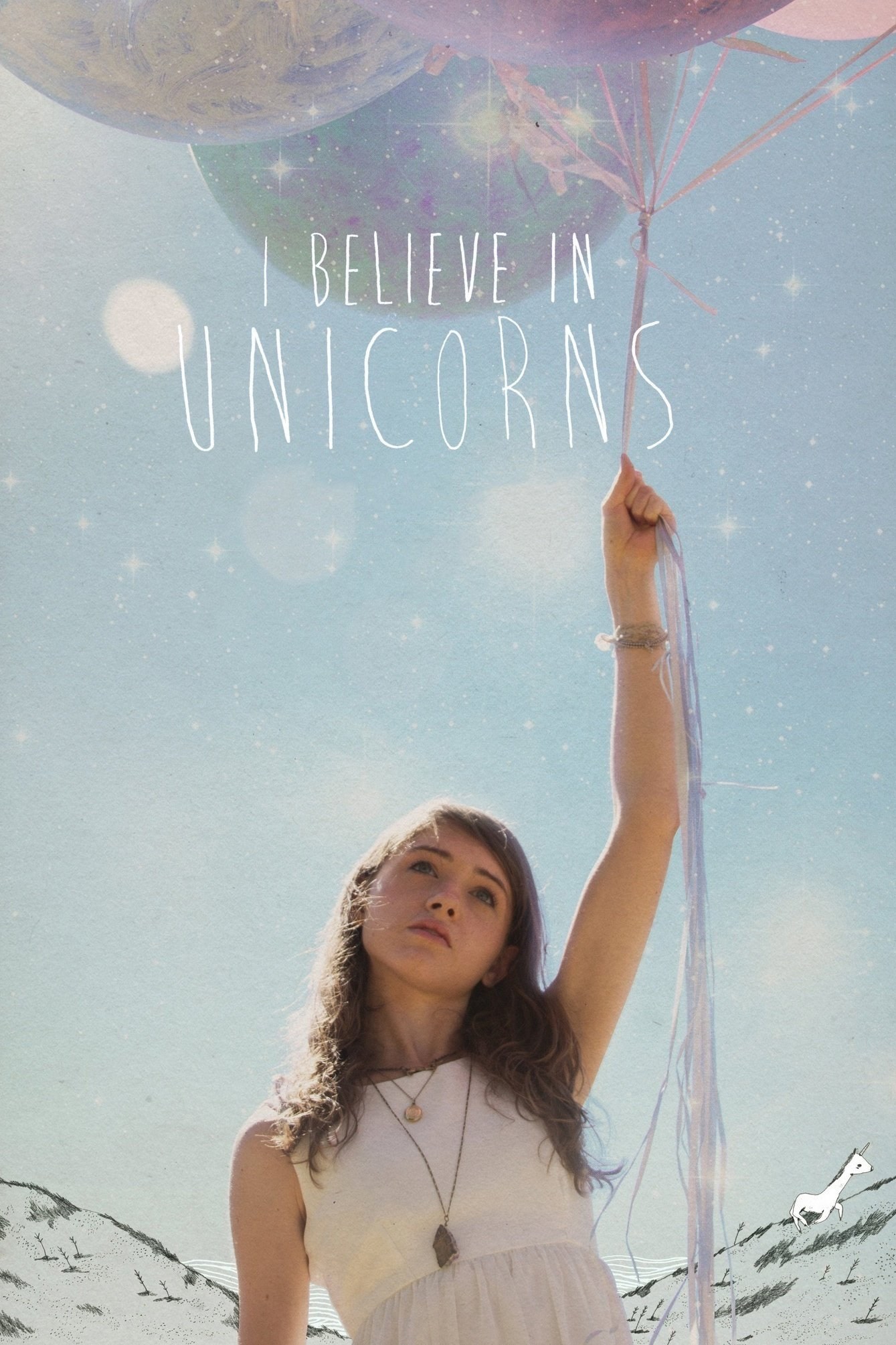 Poster de I BELIEVE IN UNICORNS en inglés