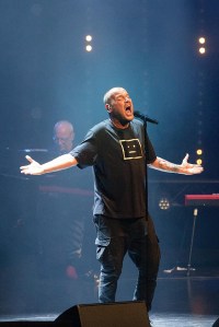 I En Lille Båd Der Gynger: Bamse Hyldestkoncert