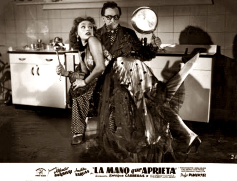 Foto de LA MANO QUE APRIETA
