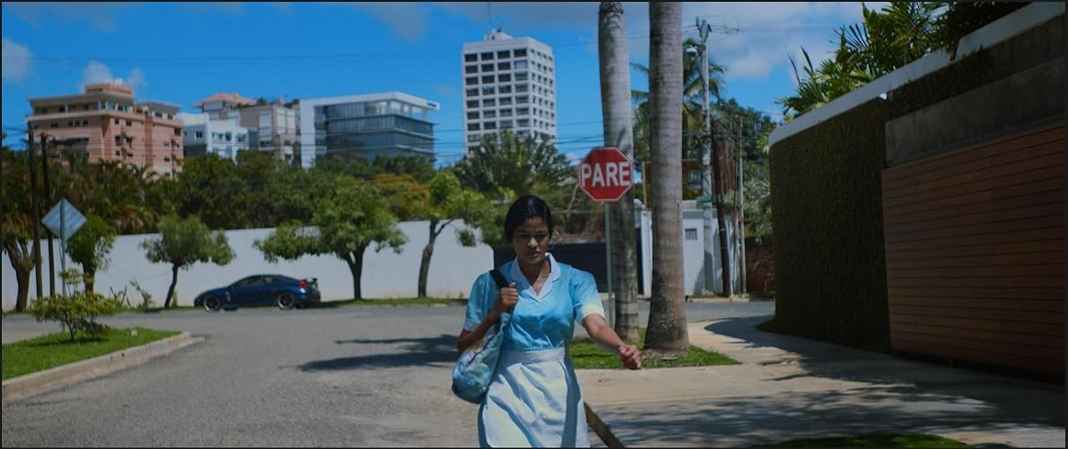 Foto de LA MUCHACHA DE SERVICIO