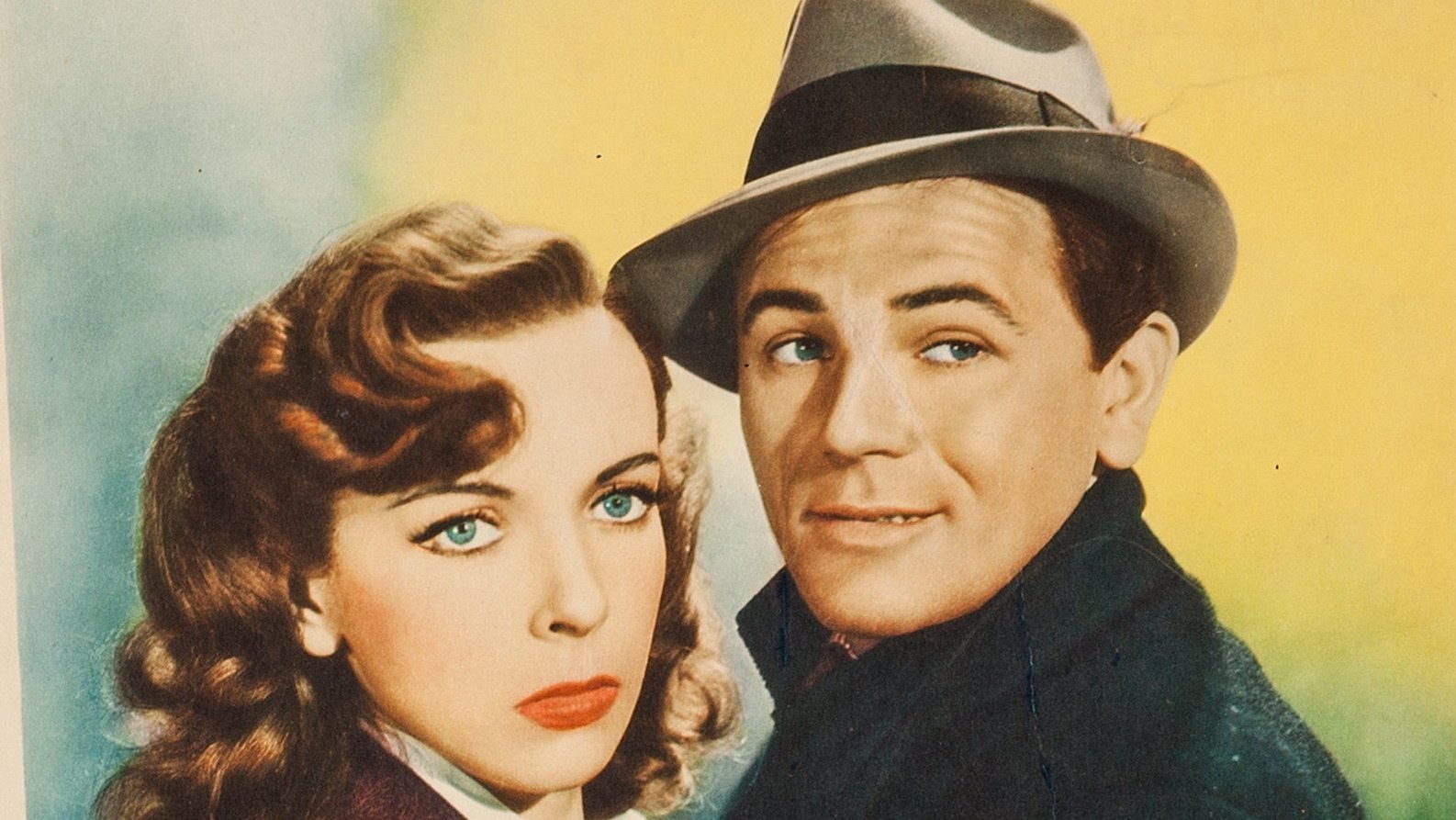 Foto de LEJOS DE LA NIEBLA