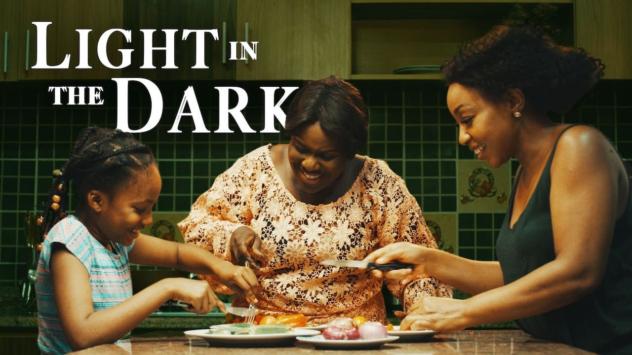 Foto de LIGHT IN THE DARK