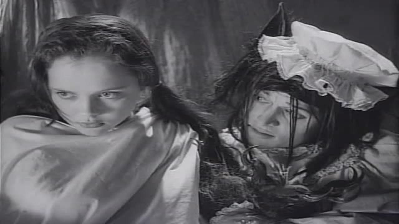 Foto de LITTLE RED RIDING HOOD