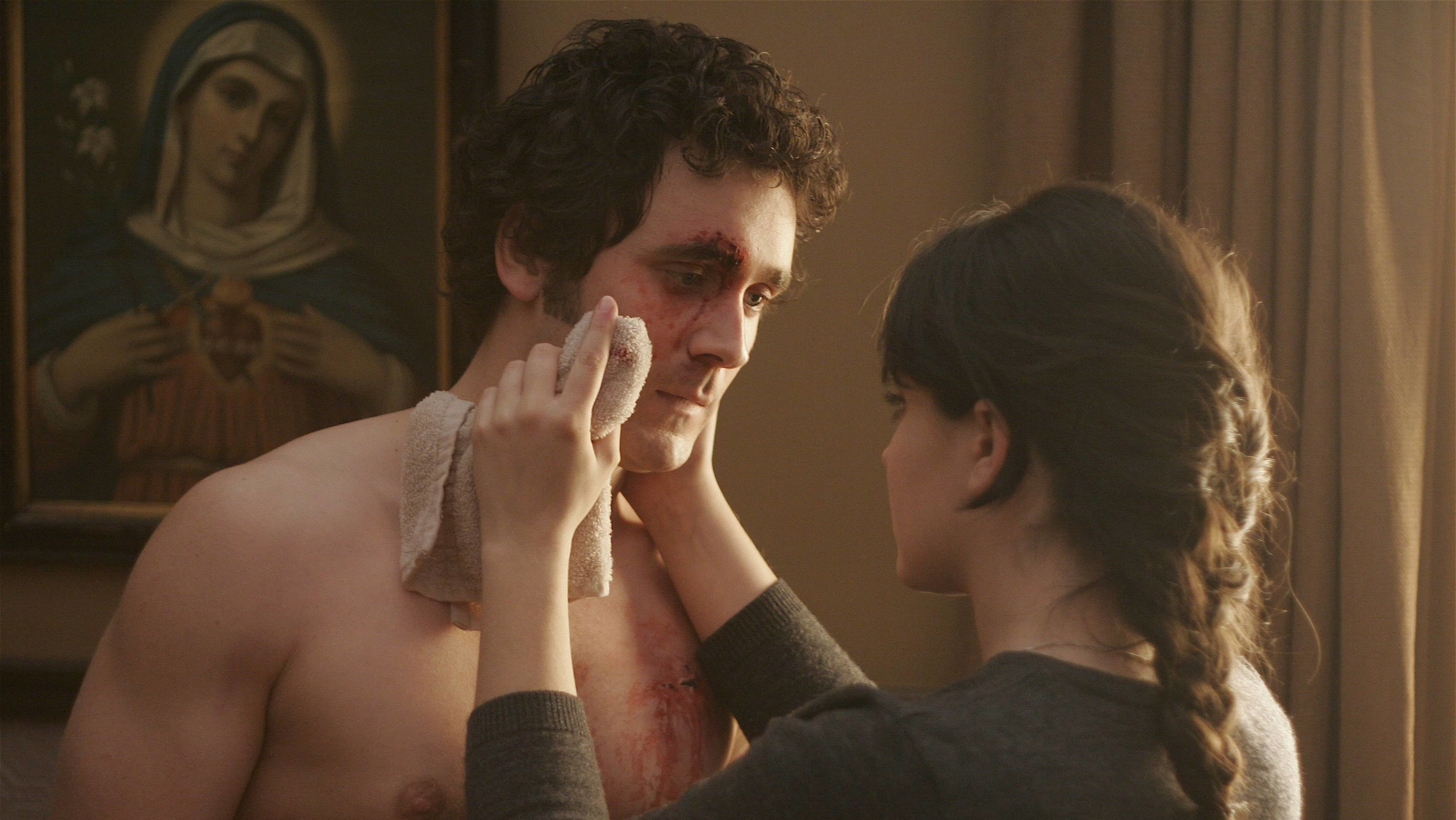 Foto de LOVE & SAVAGERY