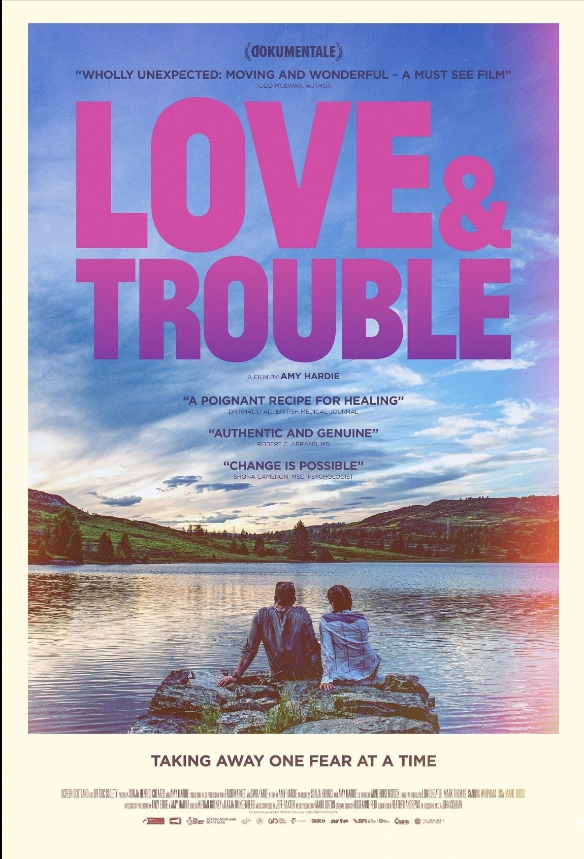 Poster de LOVE & TROUBLE