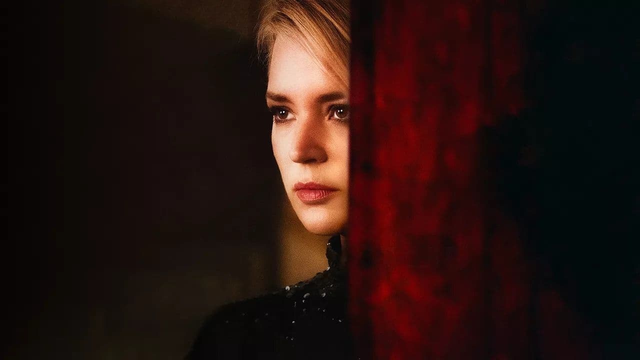Foto de MADELEINE COLLINS