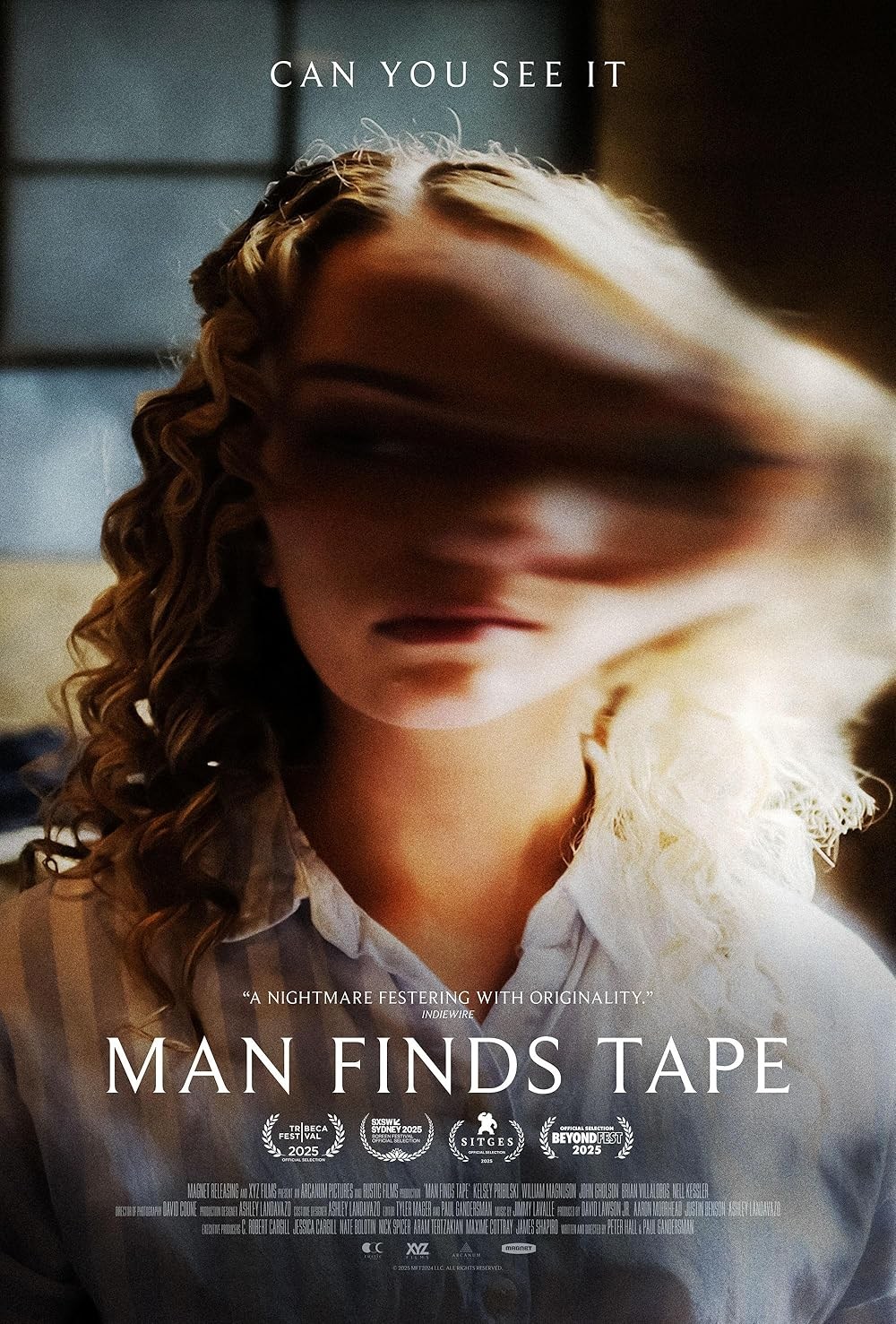 Poster de MAN FINDS TAPE