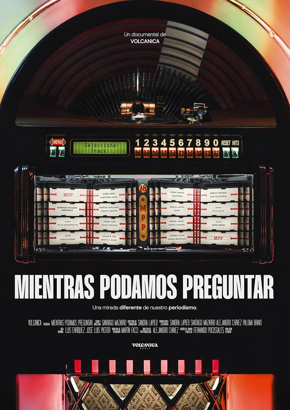 Poster de MIENTRAS PODAMOS PREGUNTAR