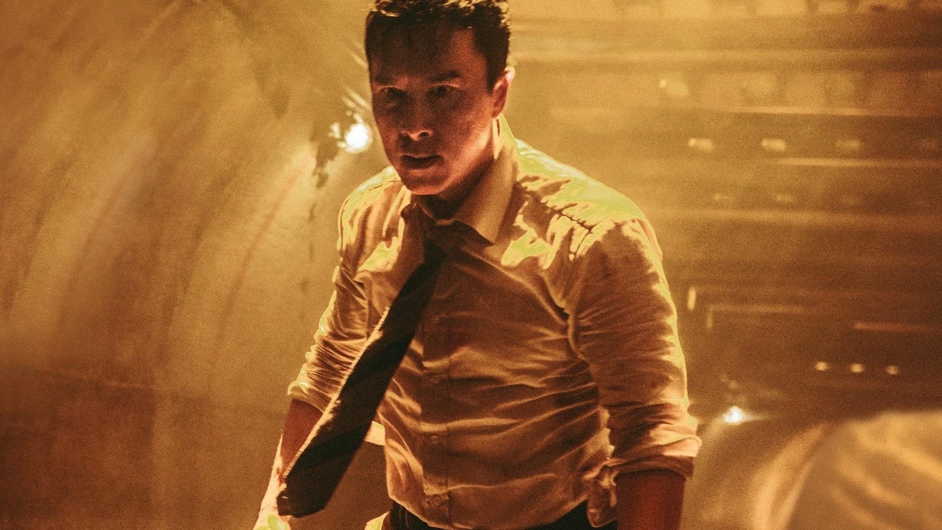 Foto de RAGING FIRE