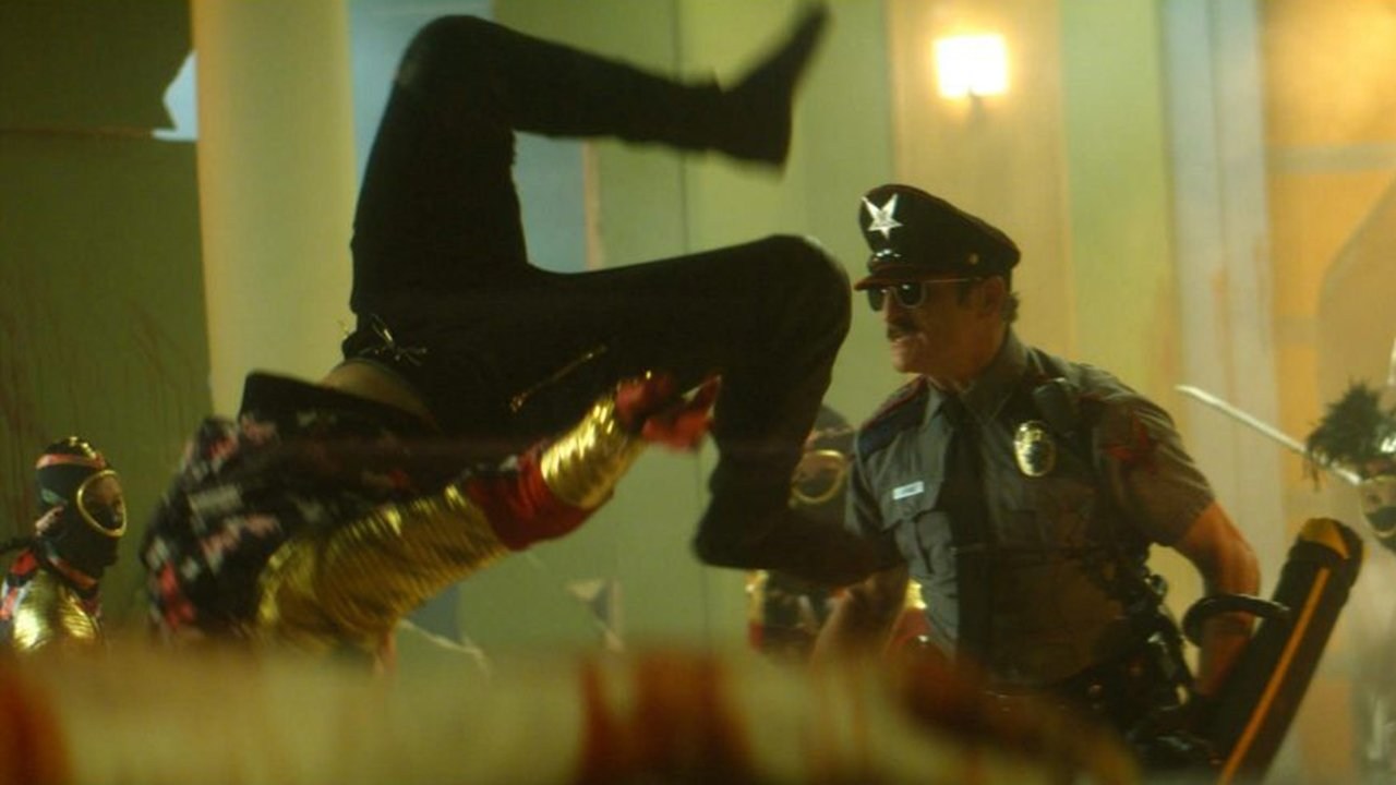 Foto de OFFICER DOWNE