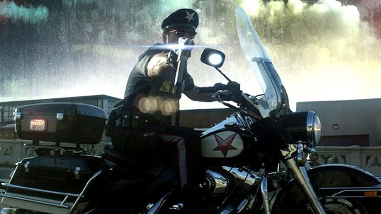 Foto de OFFICER DOWNE