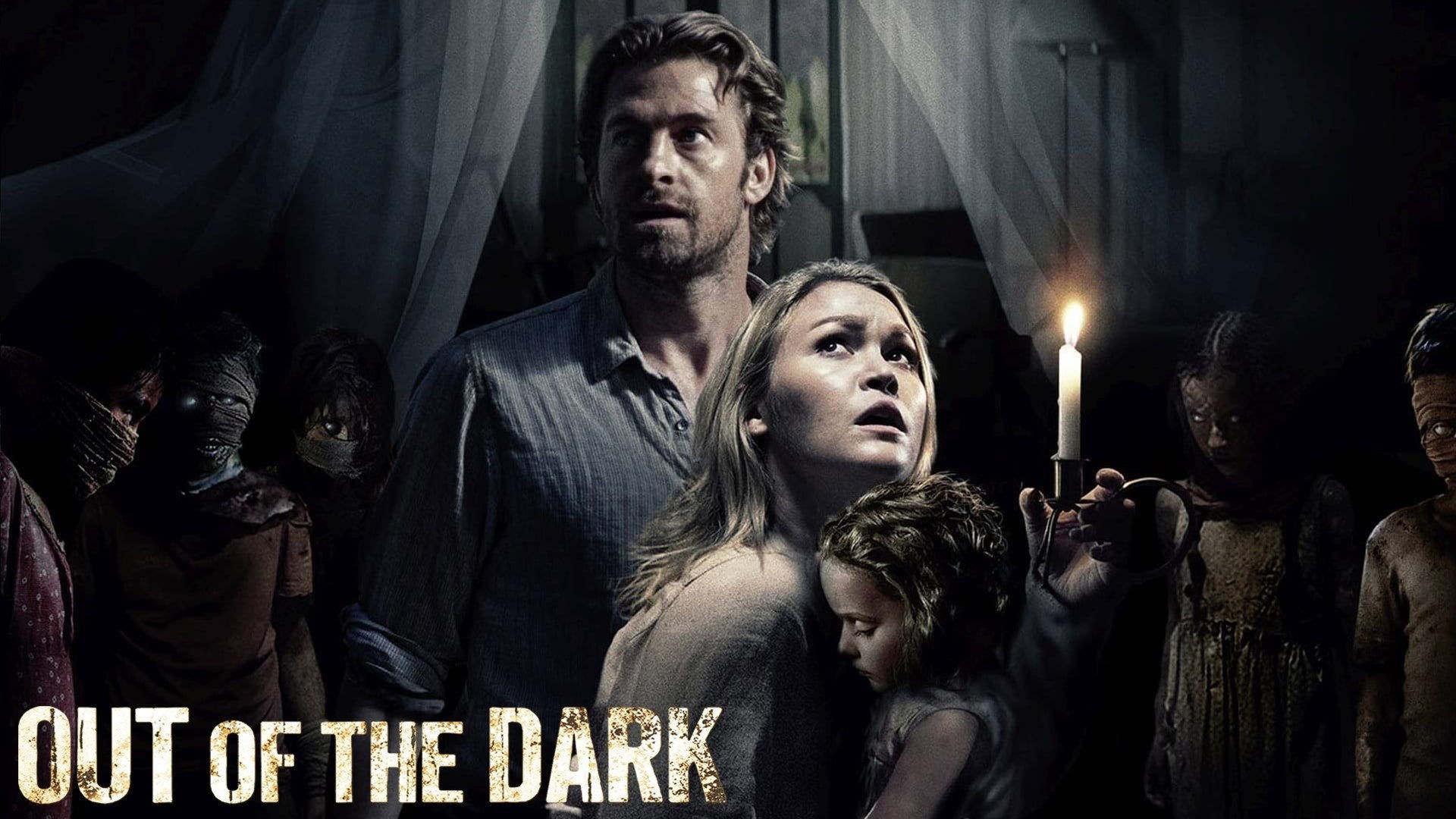 Foto de OUT OF THE DARK