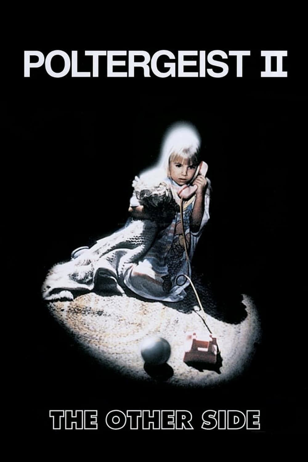 Poster de POLTERGEIST II: EL OTRO LADO en inglés