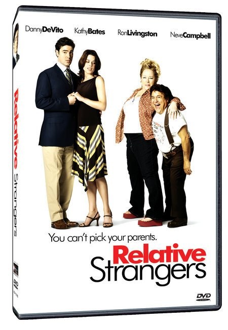 Poster de RELATIVE STRANGERS: UNA FAMILIA CASI PERFECTA
