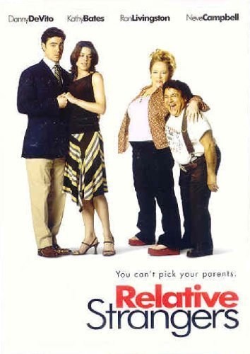 Poster de RELATIVE STRANGERS: UNA FAMILIA CASI PERFECTA