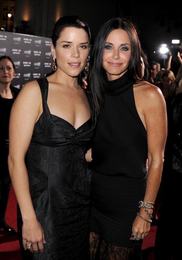 Poster de SCREAM 4