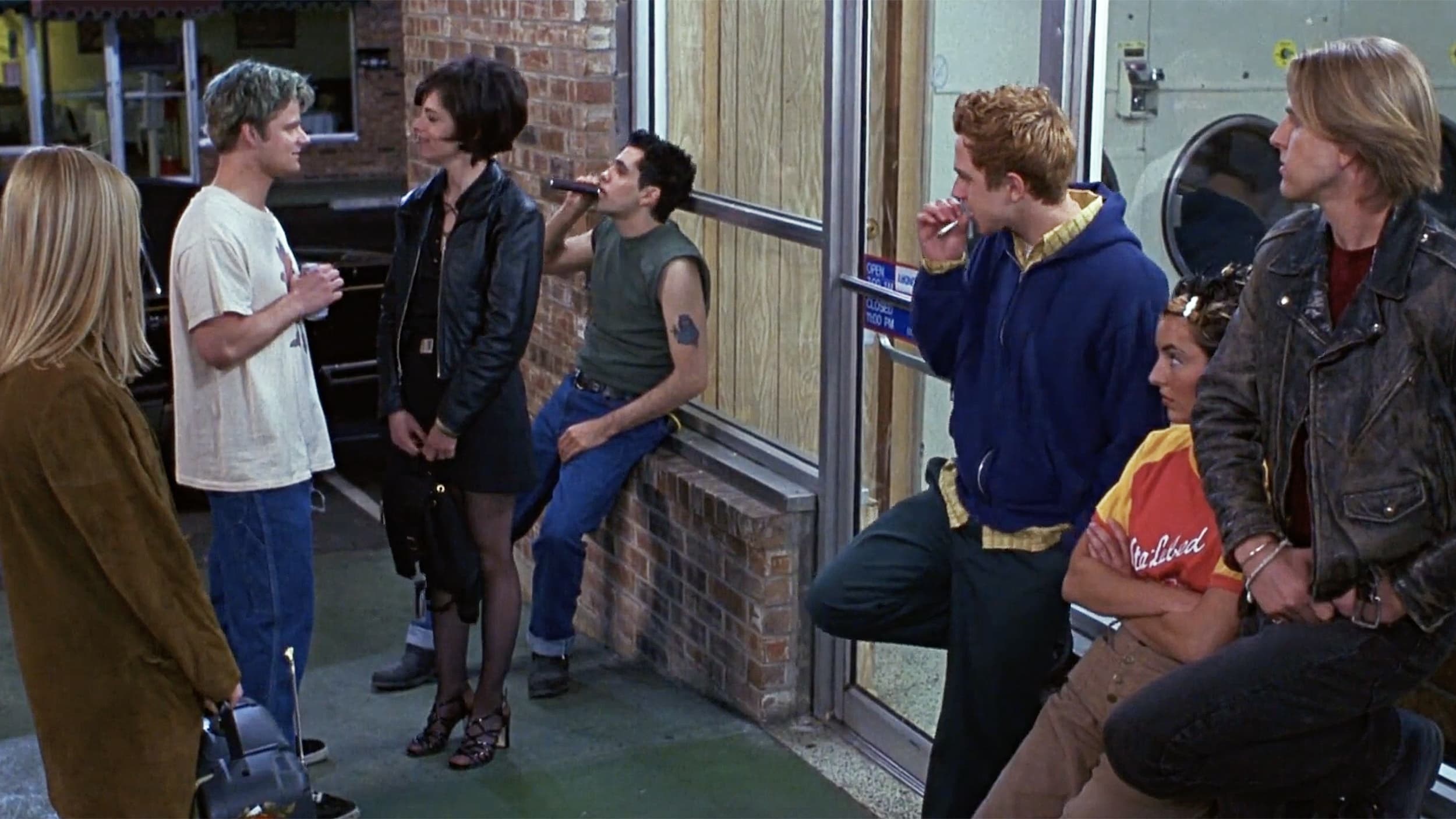 Foto de SUBURBIA