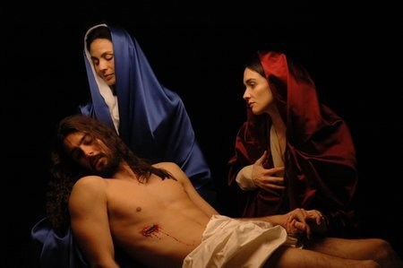 Foto de TERESA, EL CUERPO DE CRISTO