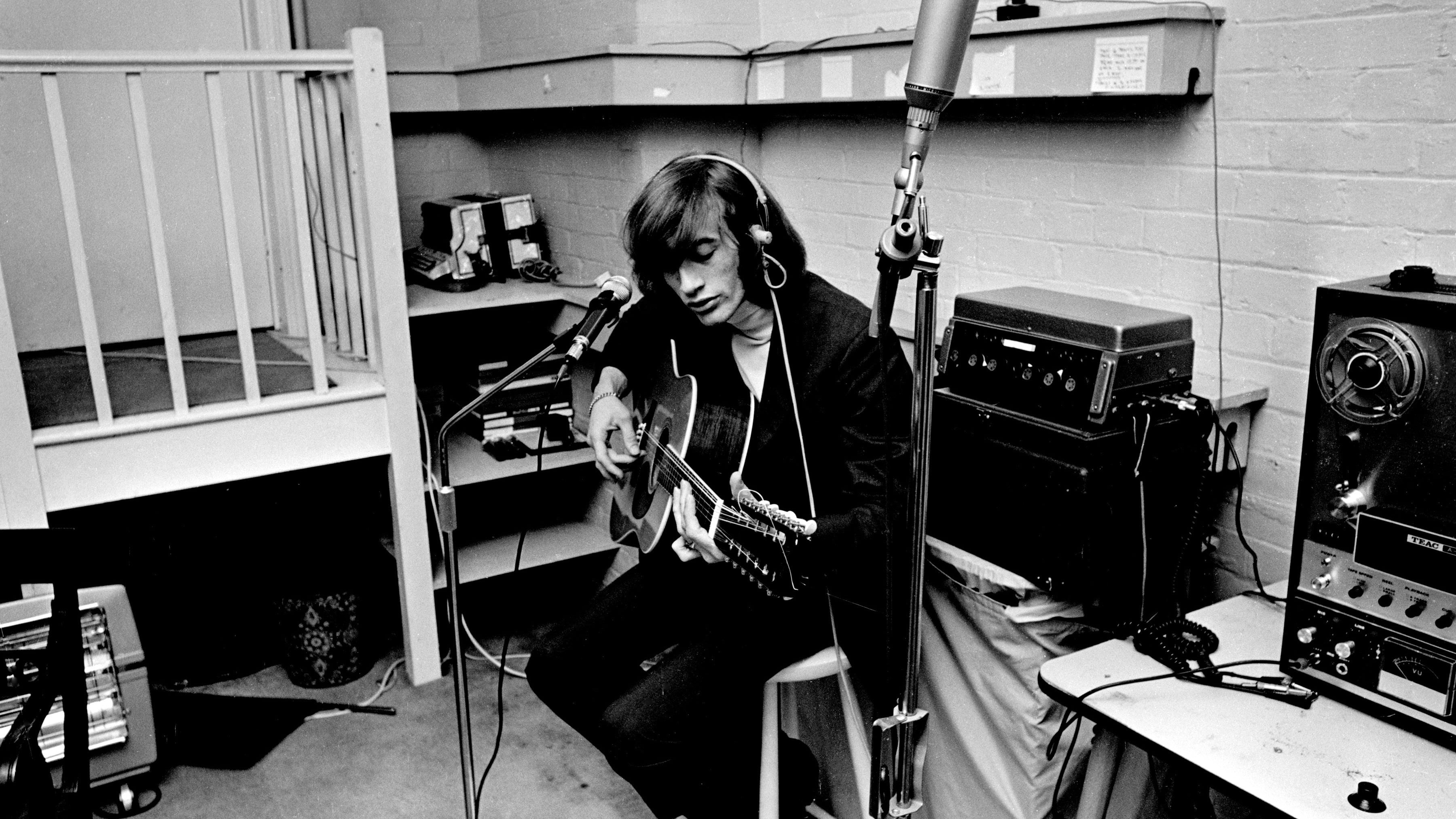 Foto de THE BEE GEES: HOW CAN YOU MEND A BROKEN HEART