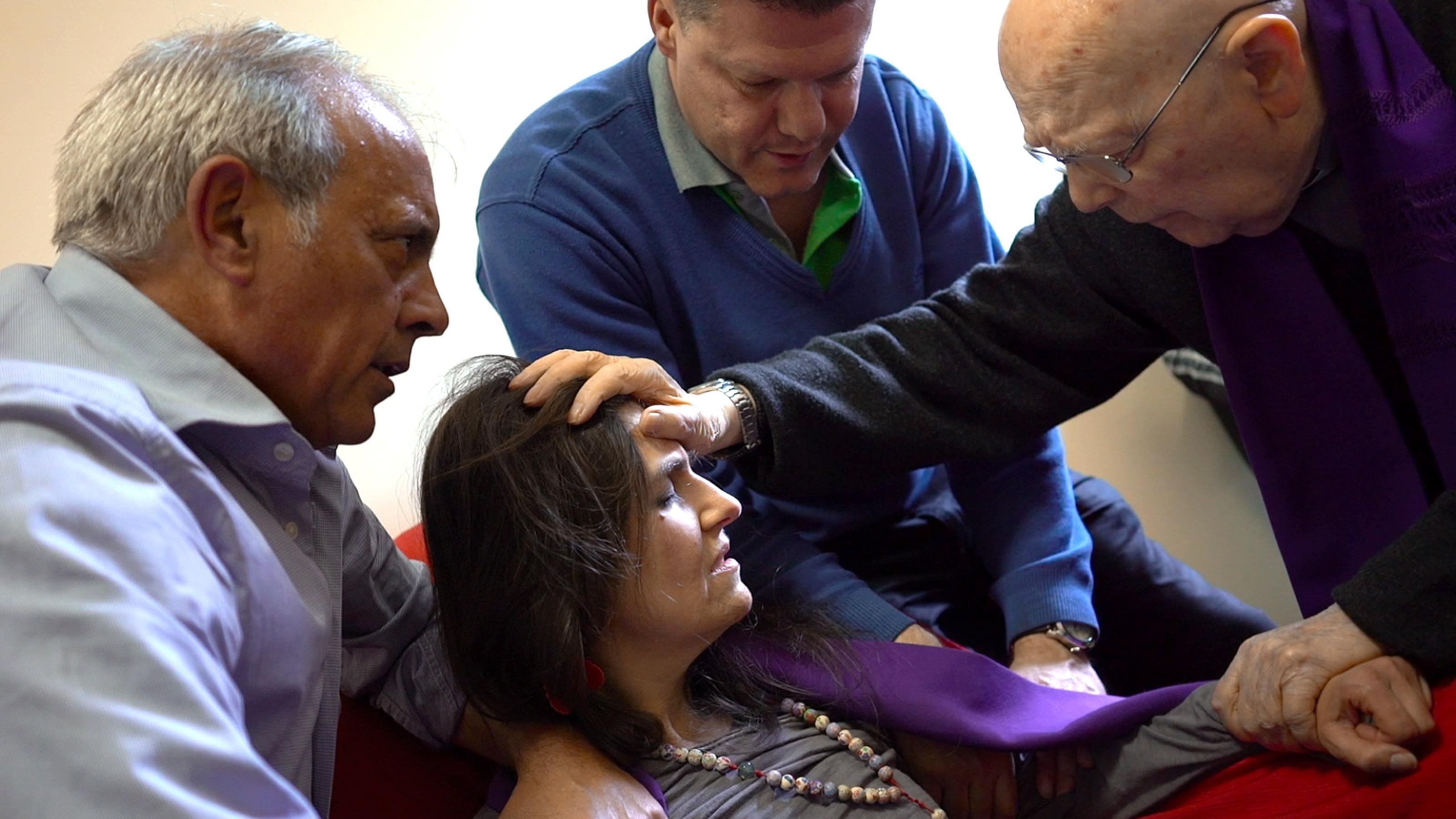 Foto de THE DEVIL AND FATHER AMORTH