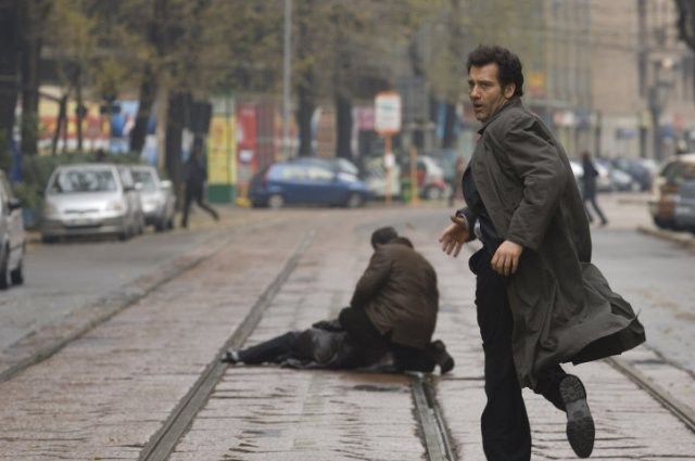 Foto de THE INTERNATIONAL: DINERO EN LA SOMBRA