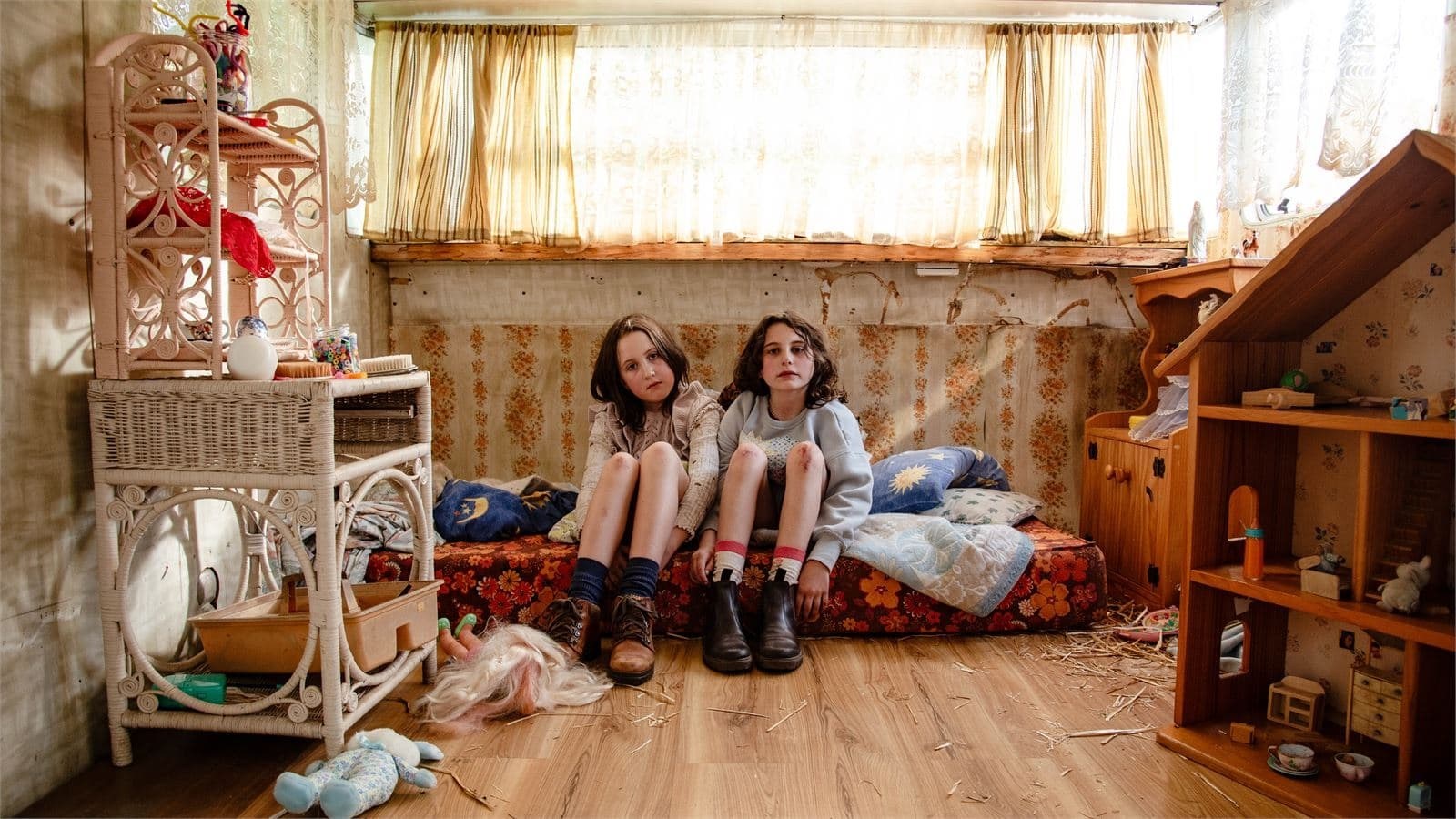 Foto de THE MEANINGLESS DAYDREAMS OF AUGIE & CELESTE