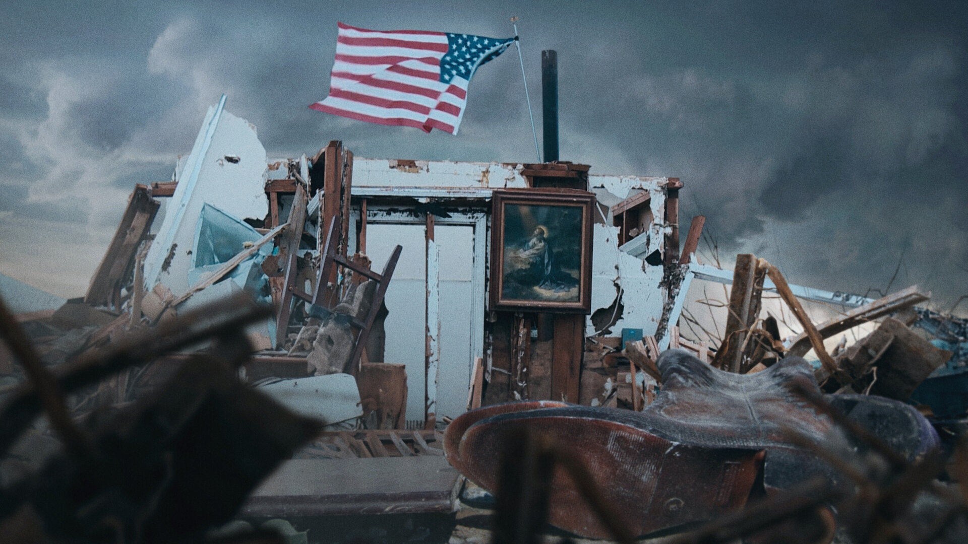 Foto de THE TWISTER: CAUGHT IN THE STORM