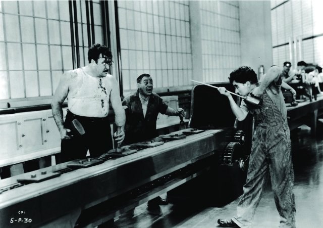 Foto de TIEMPOS MODERNOS
