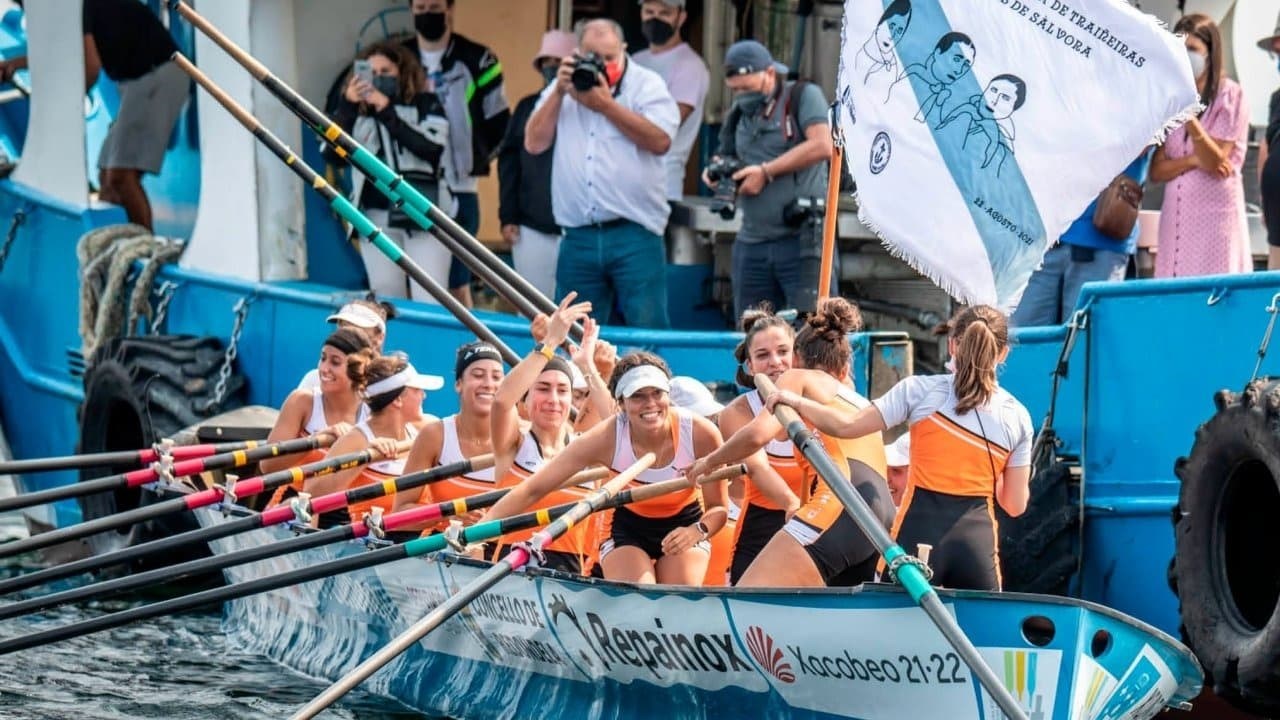Foto de TRAINERAS, PASIÓN POR EL REMO