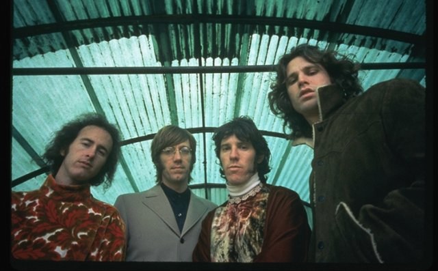 Foto de WHEN YOU`RE STRANGE