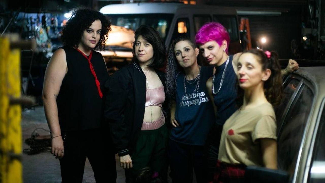 Foto de ¡CAIGAN LAS ROSAS BLANCAS!