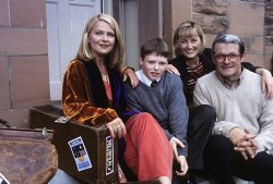 Barmy Aunt Boomerang