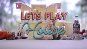 Let's play [House]