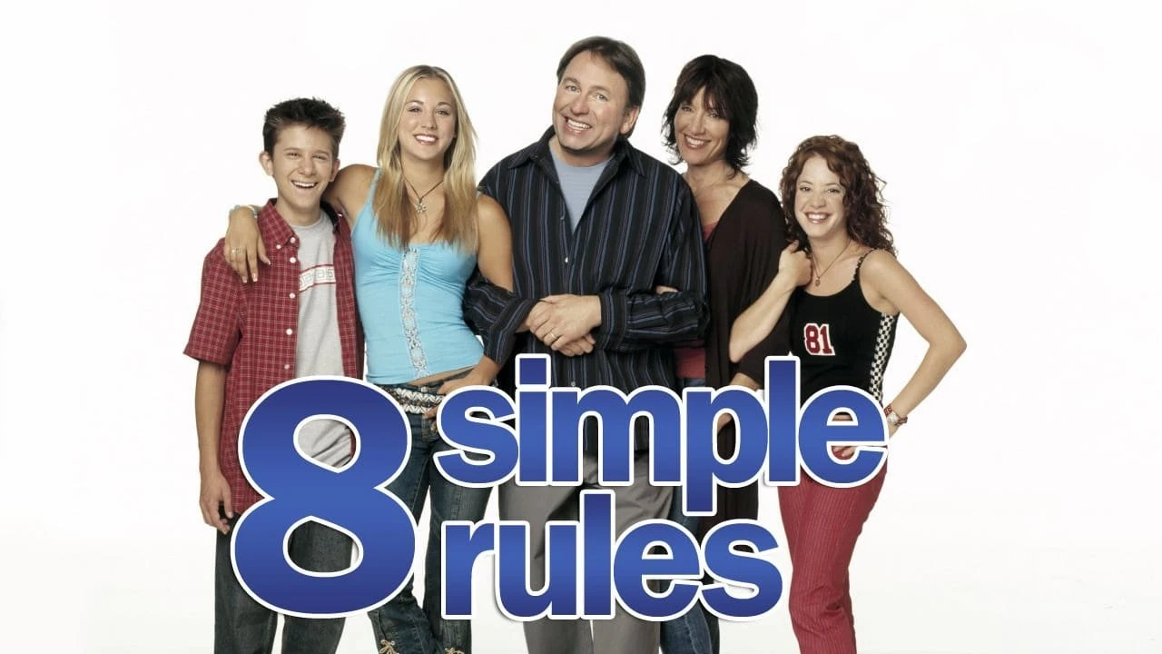 Foto de 8 Simple Rules ...