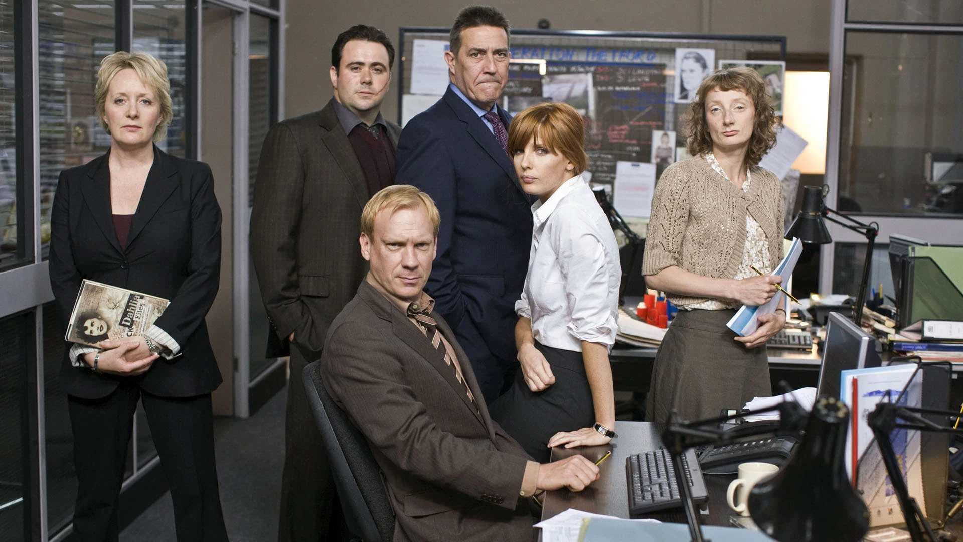 Foto de Above Suspicion
