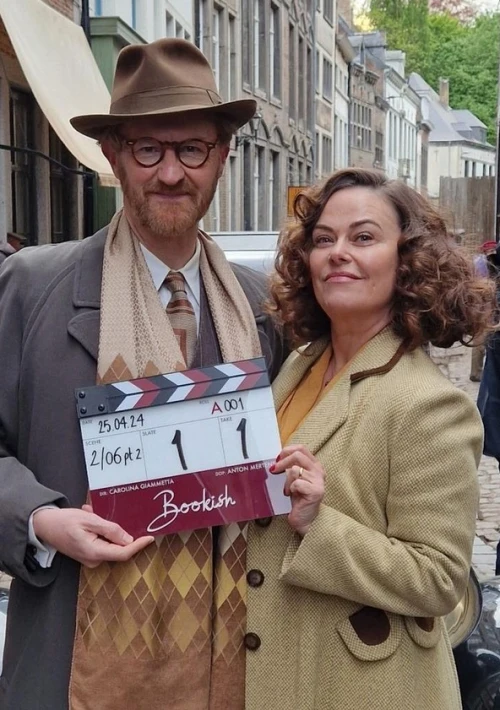 Poster  de la temporada 1 de Bookish