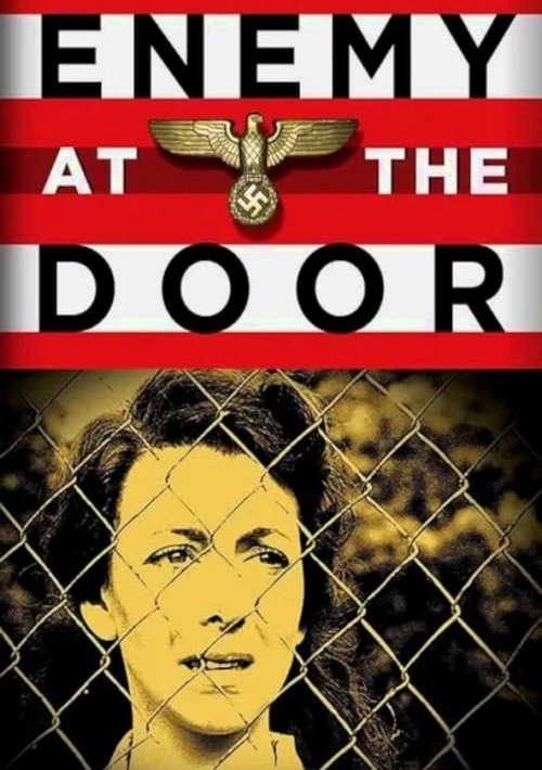 Poster  de la temporada 1 de Enemy at the Door