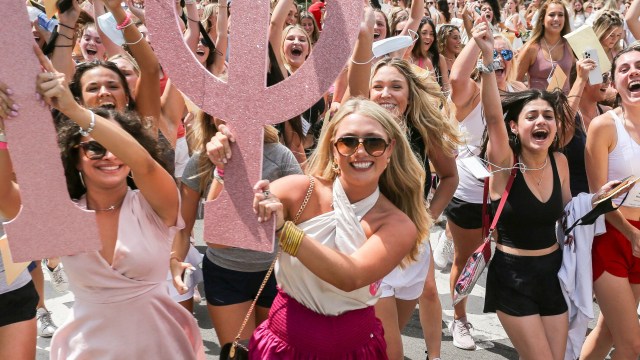 A Sorority Mom's Guide to Rush