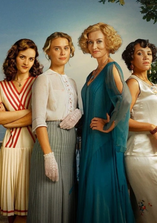 Poster  de la temporada 3 de Hotel Portofino