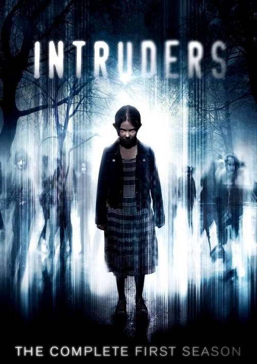Poster  de la temporada 1 de Intruders