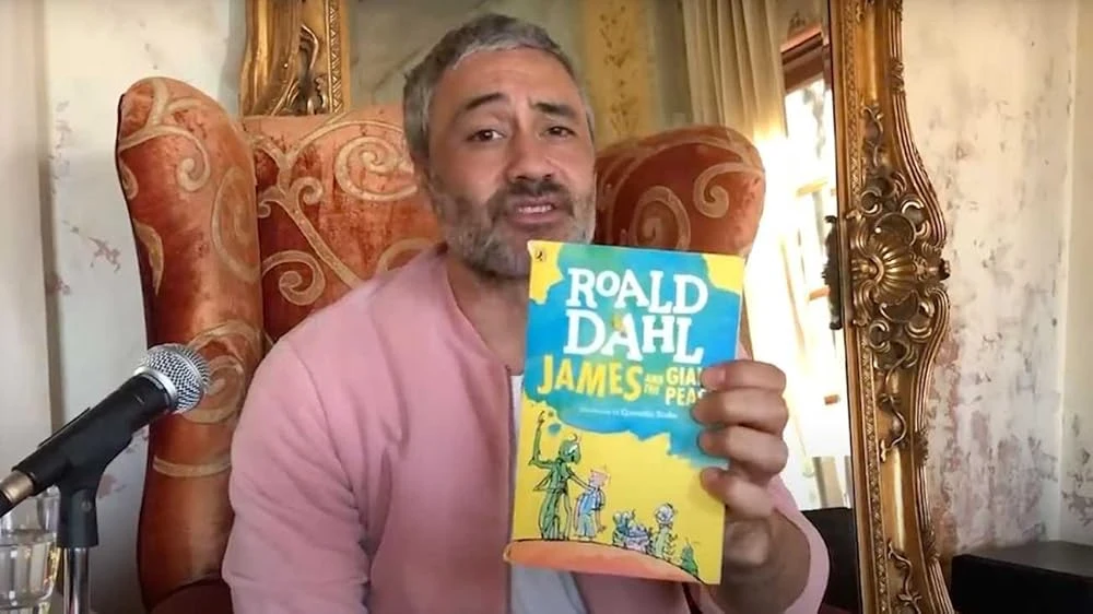 Poster  de James and the Giant Peach with Taika and Friends