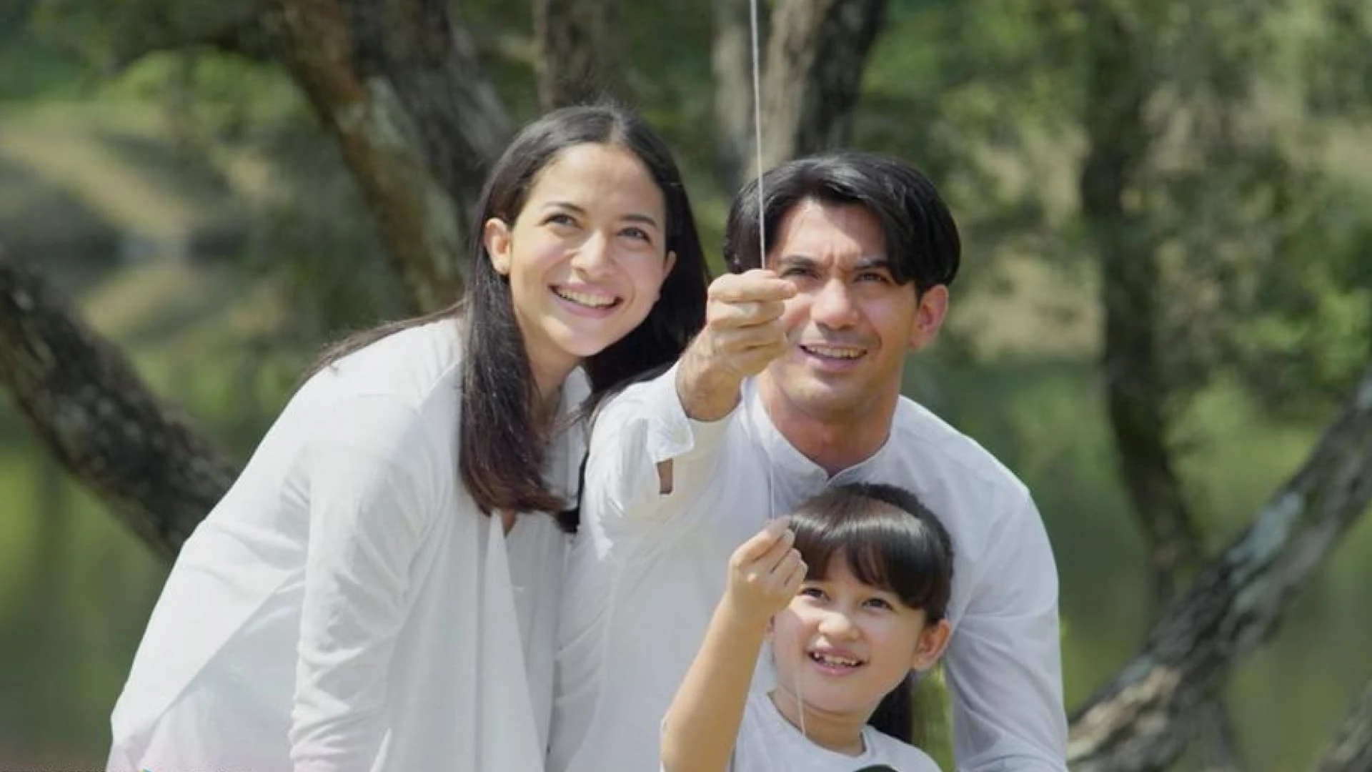 Foto de Layangan Putus