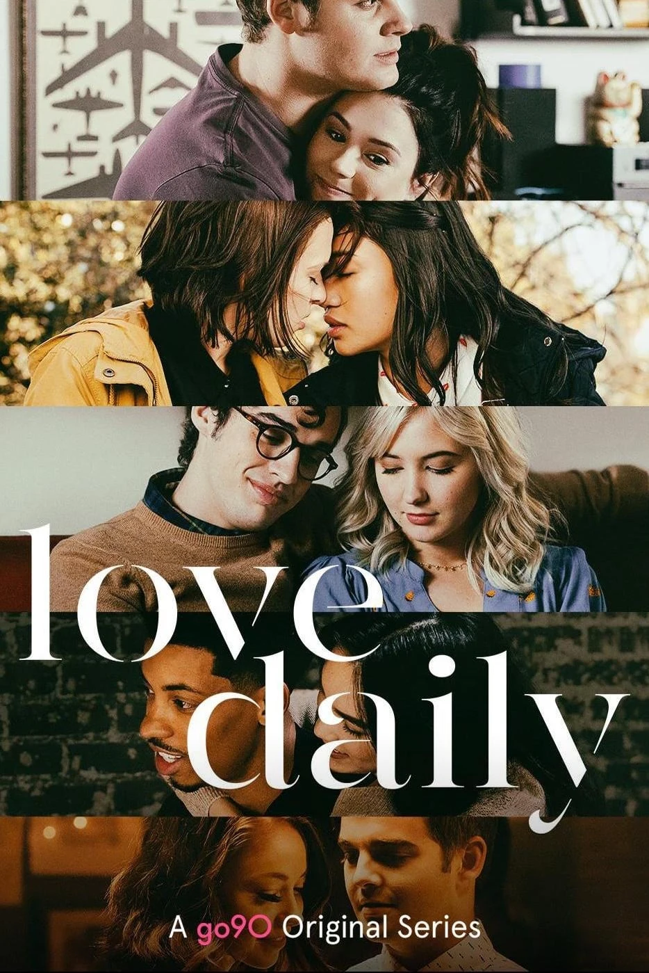 Poster  de Love Daily en inglés