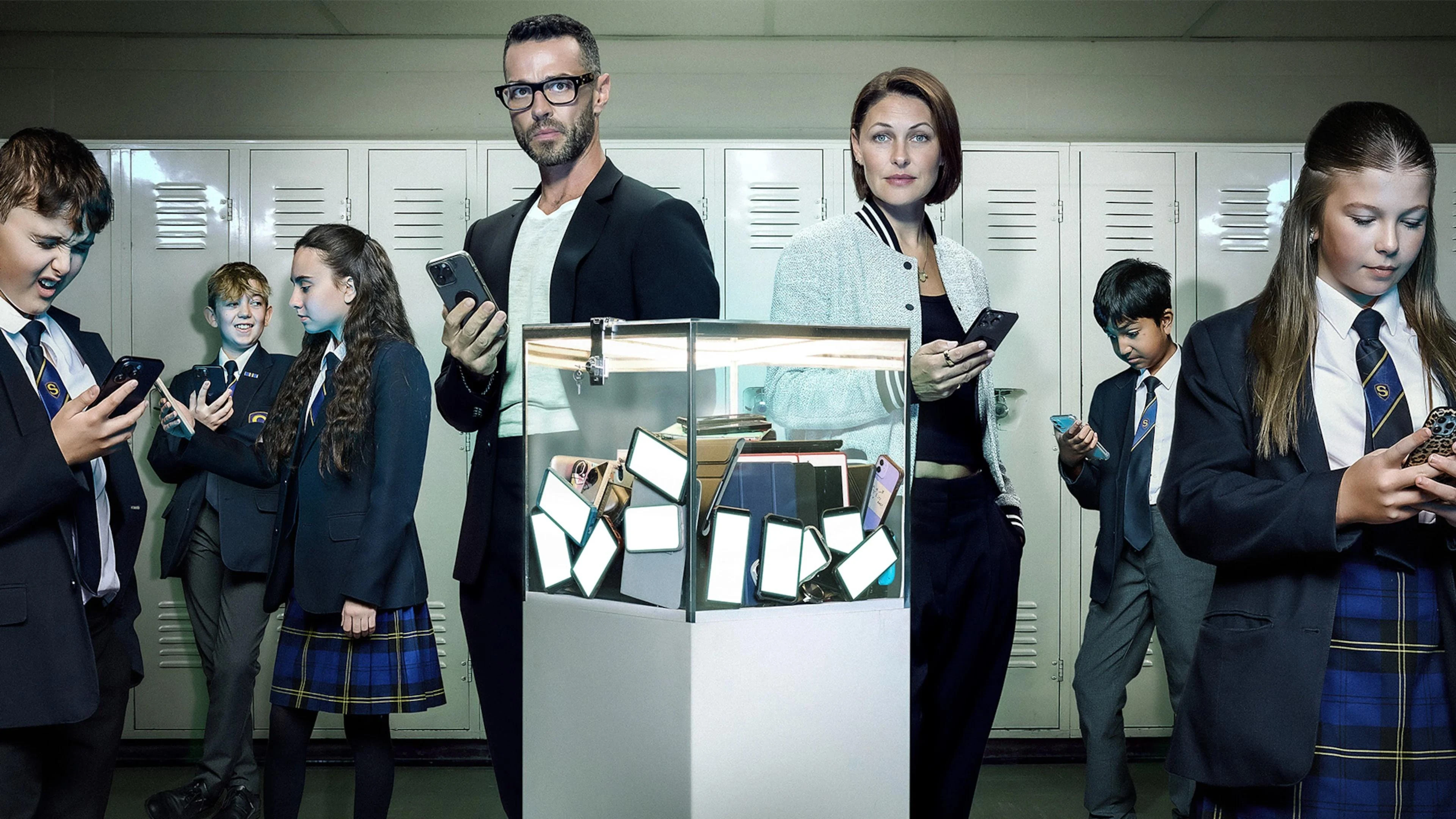 Foto de Swiped: The School That Banned Smartphones