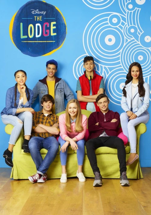Poster  de la temporada 2 de The Lodge