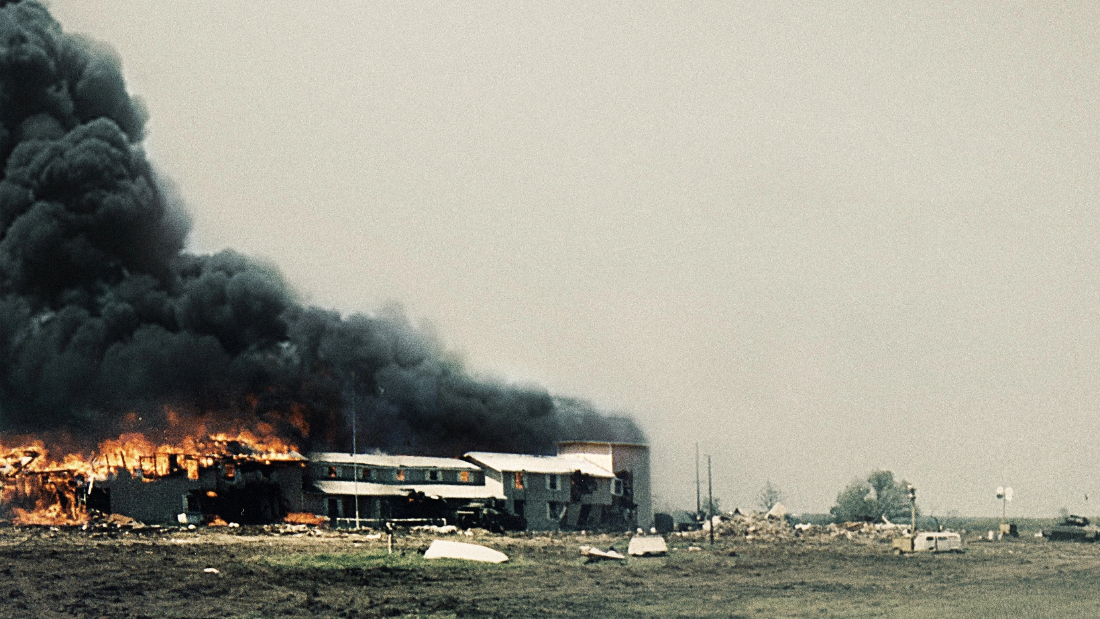 Foto de Waco: Madman or Messiah