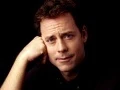 Greg Kinnear